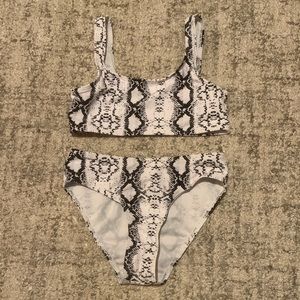 SHEIN Snakeskin Print Black and White 2 piece Swimsuit Bikini Girls Size 7-8